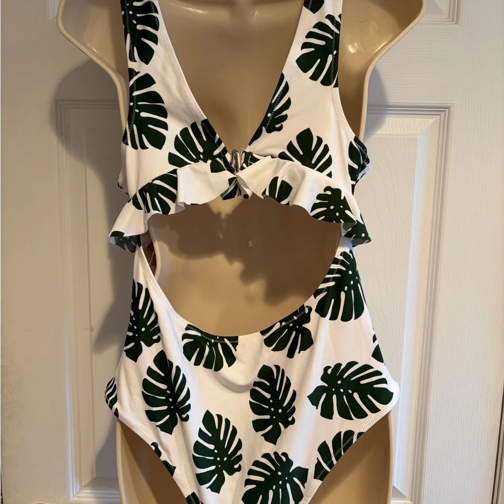 CUPSHE One Piece Swimsuit L White Green Tropical Leaf Cutout Ruffle NWT‎